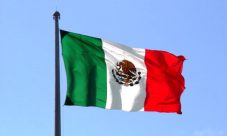 Images of the Mexican flag